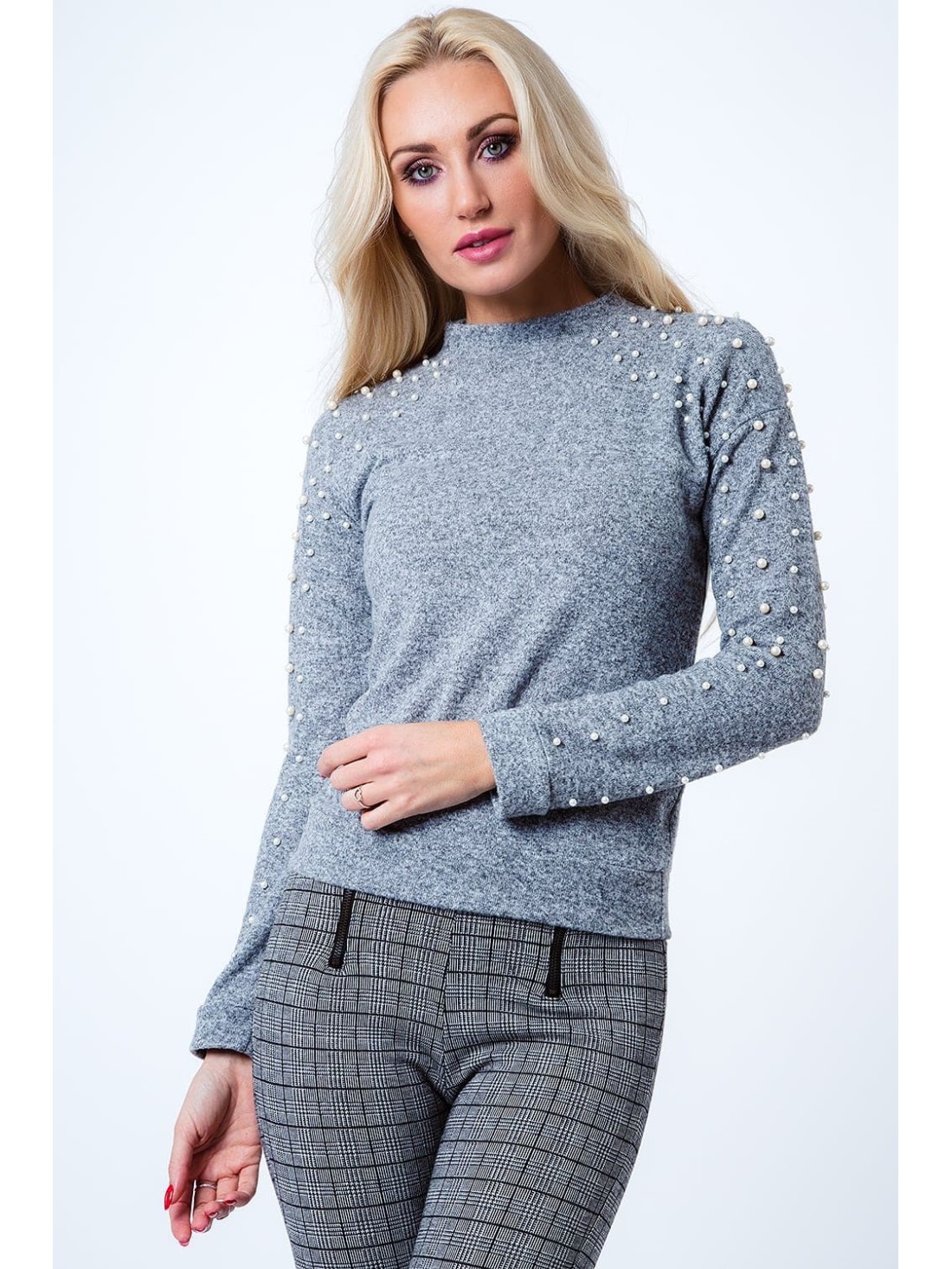 Turtleneck cu perle, gri deschis 1577 - Magazin online - Boutique